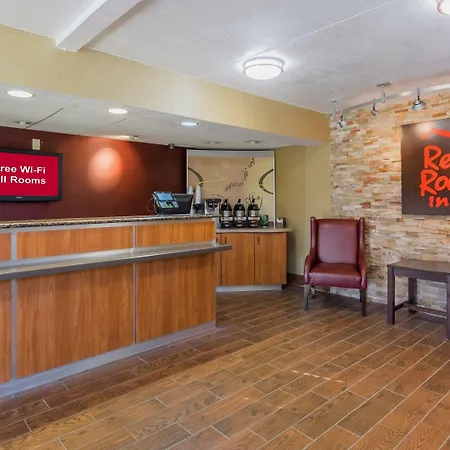 Red Roof Inn Jacksonville Airport-3