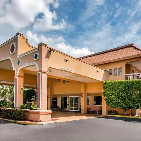 Quality Inn Sarasota North Near Lido Key Beach-3