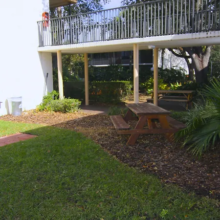Ramada By Wyndham Kissimmee Gateway - Free Theme Park Shuttle-2