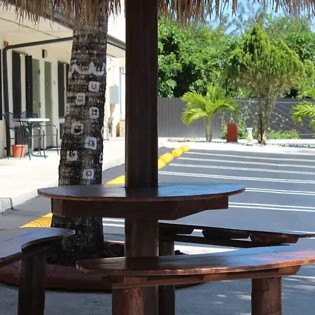 Travelodge By Wyndham Florida City/Homestead/Everglades-3