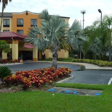 Comfort Suites Tampa - Brandon-3