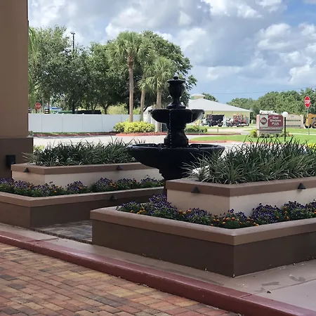 Best Western Plus Ambassador Suites-2