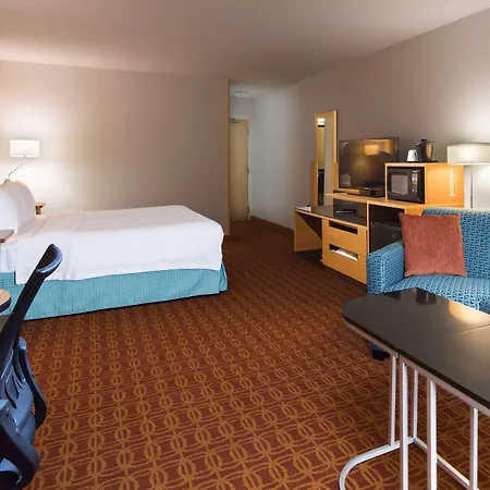 Fairfield Inn & Suites By Marriott Fort Myers Cape Coral-3