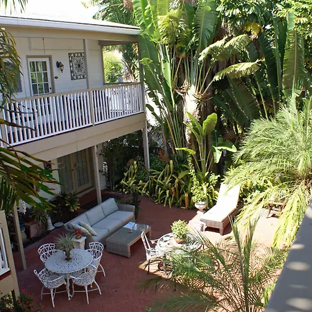 Sabal Palm House Bed And Breakfast-2