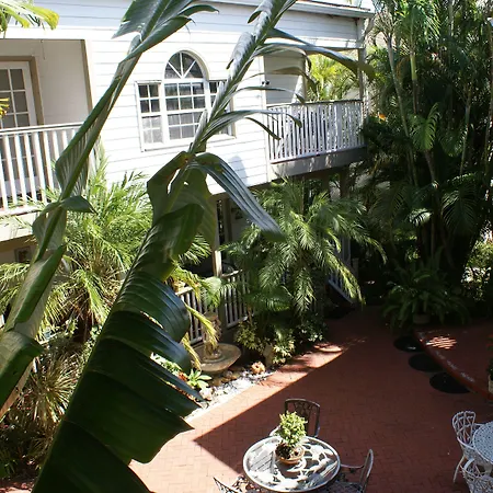 Sabal Palm House Bed And Breakfast-3