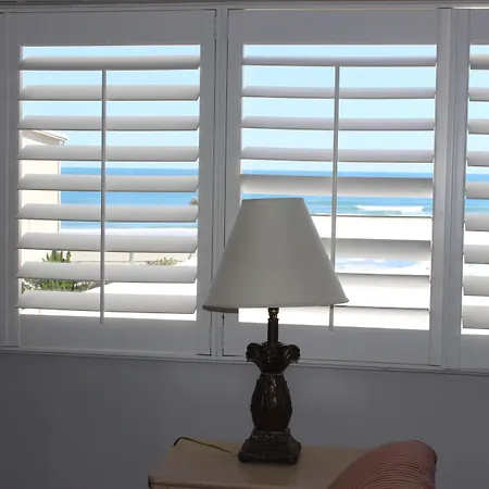 Shoreline Suites & Cabana Cottages - Beachfront-2