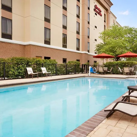 Hampton Inn & Suites Largo-2