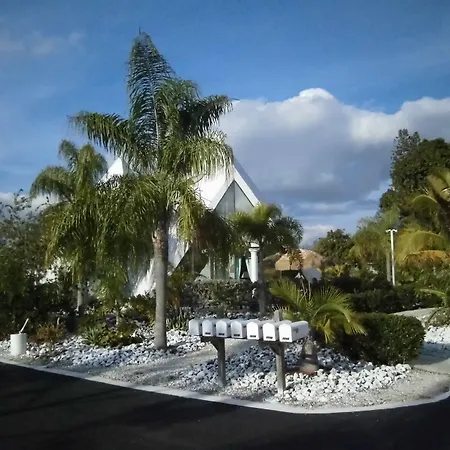 Pyramids In Florida-3