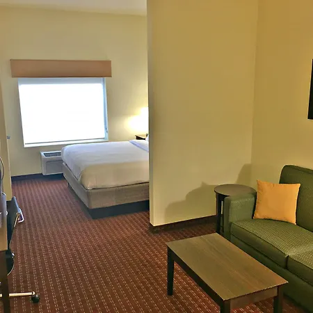 Holiday Inn Express Defuniak Springs By Ihg-2