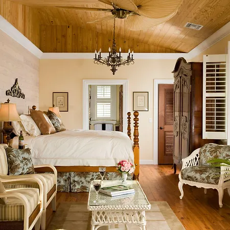 Port D'Hiver Bed And Breakfast-2