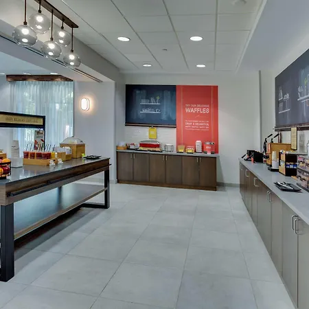 Hampton Inn & Suites Fort Lauderdale - Miramar-2