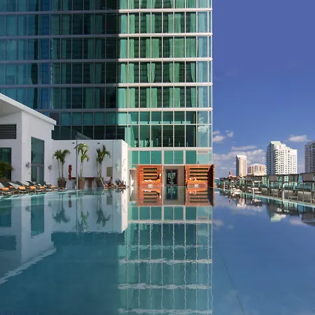 Hotel Beaux Arts, Autograph-2