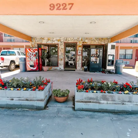 Summer Breeze Motel-3
