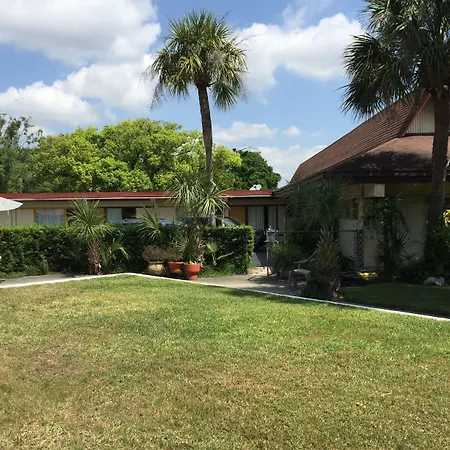 Budget Inn Of Winter Haven-2
