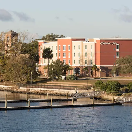 Hampton Inn - Palatka-3