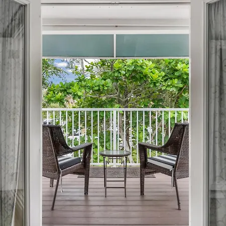 Seaglass Inn-2
