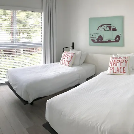Beach Haus Key Biscayne Contemporary Apartments-3