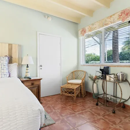 The Ocean View Inn-2