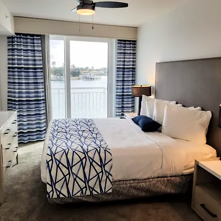 Provident Oceana Beachfront Suites-3
