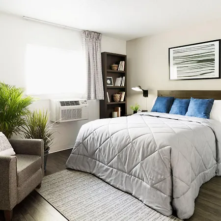 Intown Suites Extended Stay Jacksonville Fl St Johns Bluff Rd-2