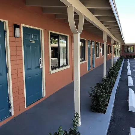 Ocala Cove Motel-2