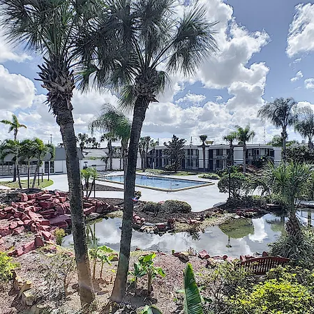 Stayable Orlando At Florida Mall-2