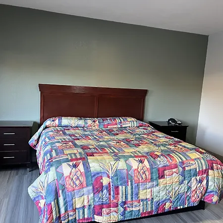 Comfort Stay Inn-3