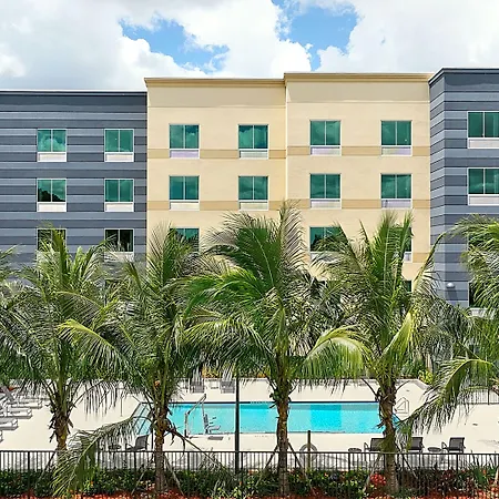 Fairfield Inn & Suites By Marriott Fort Lauderdale Northwest-3