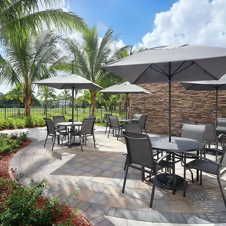 Fairfield Inn & Suites By Marriott Fort Lauderdale Northwest-2