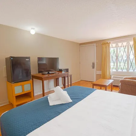 Liberty Inn And Suites Kissimmee Near Disney World-3