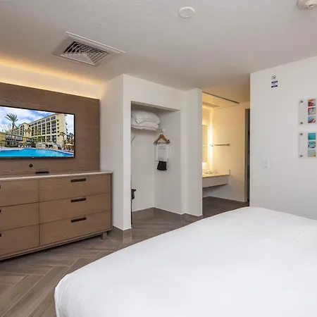 Sirata St Pete Beach Resort Tapestry Collection By Hilton-2