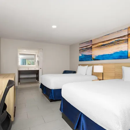 Days Inn By Wyndham Fort Myers Springs Resort-3