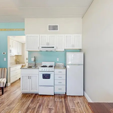 Bungalow Beach Place 6-2