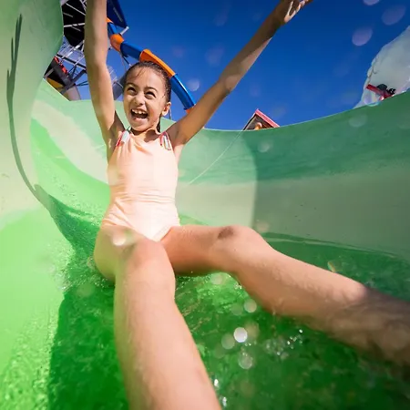 Coco Key Hotel&Water Park Resort-3