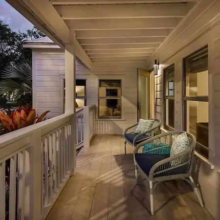 Faro Blanco Resort Marathon Florida Keys, Curio By Hilton-3