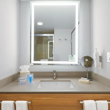 Hampton Inn Miami-Coconut Grove/Coral Gables-2
