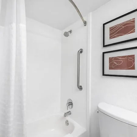 Comfort Suites Baymeadows Near Butler Blvd-2