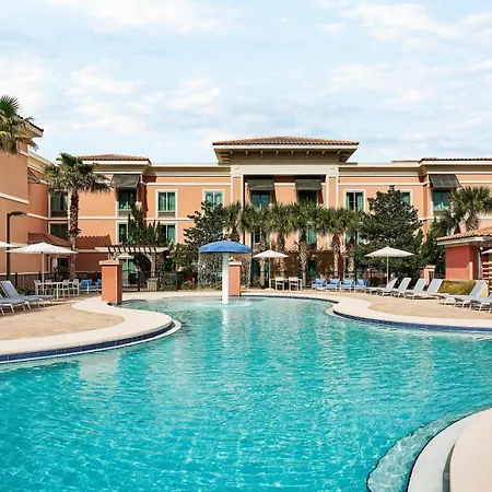 Hampton Inn & Suites Destin-2