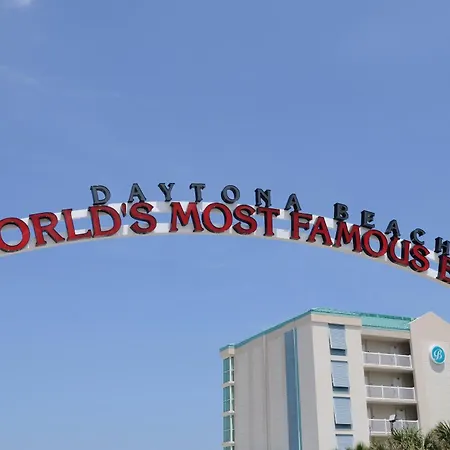 Holiday Inn Express & Suites Oceanfront Daytona Beach Shores By Ihg-3