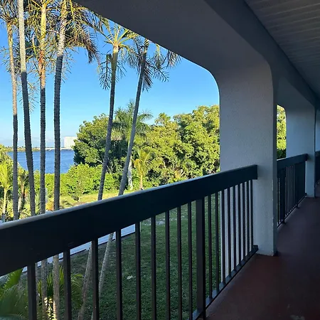 Riverview Inn-3