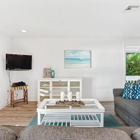 Escape Coastal Resort On Casey Key-3