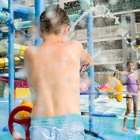 Holiday Inn Resort Orlando Suites - Waterpark-2