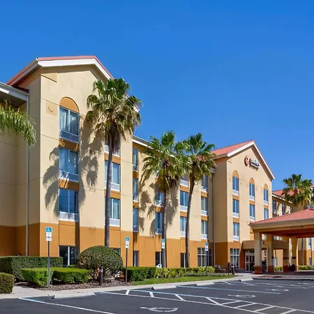 Comfort Inn & Suites Orlando North-2