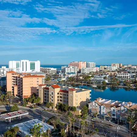 Hampton Inn And Suites Clearwater Beach-2
