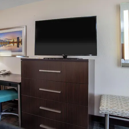Wingate By Wyndham - Orlando International Airport-3