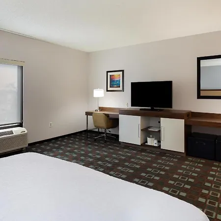 Hampton Inn By Hilton Spring Hill-2