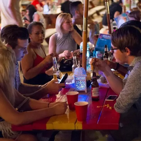 Bikini Hostel, Cafe & Beer Garden - Adults Only-3