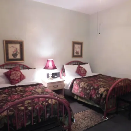 Cassadaga Hotel And Spiritual Center-2