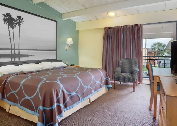 Super 8 By Wyndham St. Augustine Motel