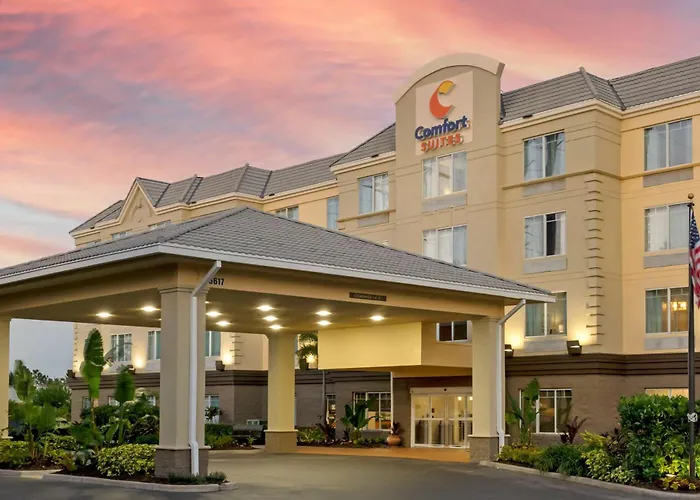 Comfort Suites Near Universal Resort